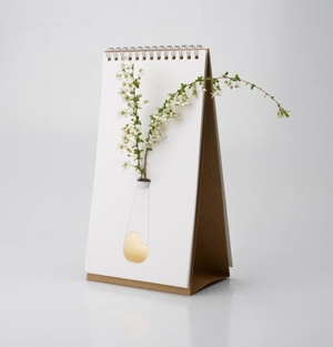 Flip Vase Gold Luf Design